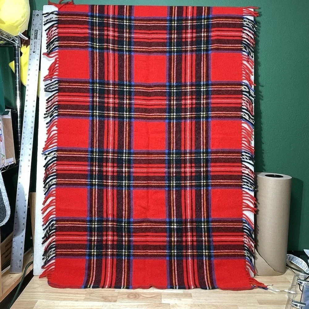 Scottish Wool Tartan Blanket Throw Royal Stewart Plaid Heather Isle 56x35